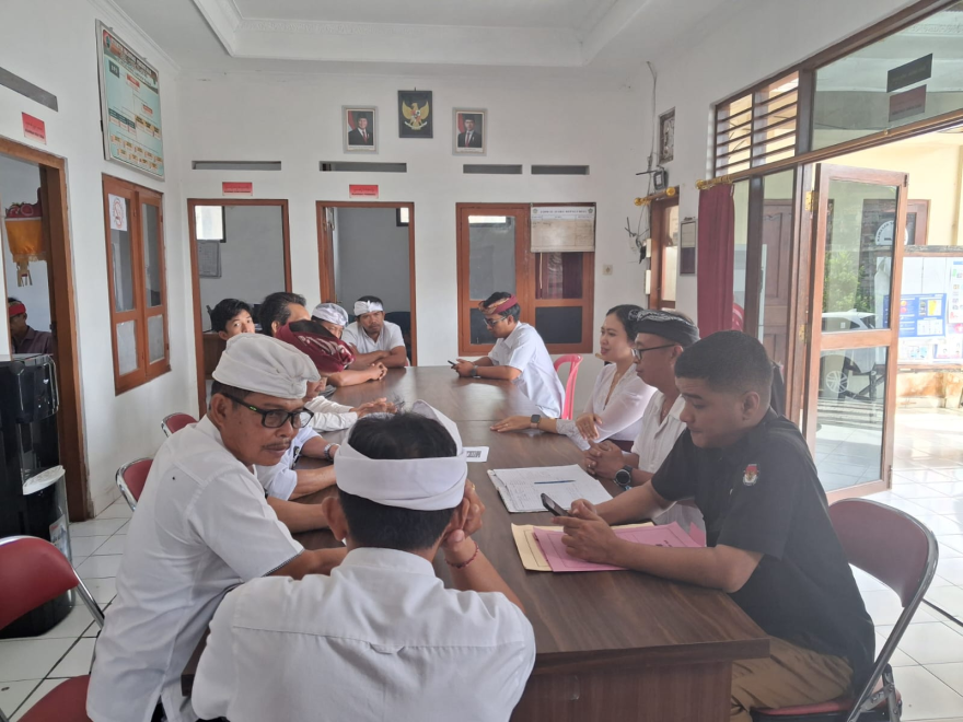 MONITORING KEPENDUDUKAN DARI STAF KPU TABANAN DAN TEAM